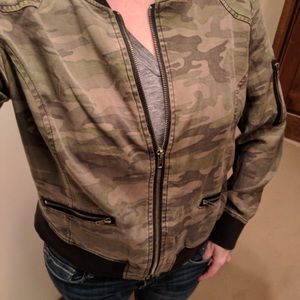 Dear John medium camo jacket medium bomber